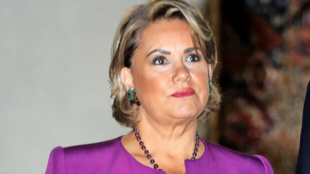 Varkaus palatsissa! Luxemburgin hovissa karmea kriisi – arvokkaat jalokivet katosivat mystisesti: ”Epäilykset kohdistuvat sisäpiiriin!” Luxemburgin suurherttuatar Maria Teresa