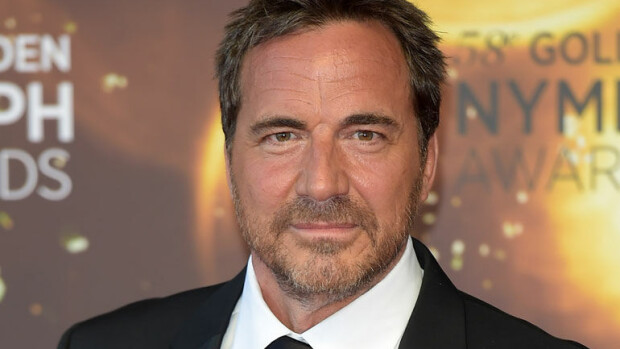 Kauniit ja rohkeat -sarjan Ridgeltä paljastus saippuatähtien arjesta: ”Monet juovat” Thorsten Kaye näyttelee Ridgeä Kauniissa ja rohkeissa.