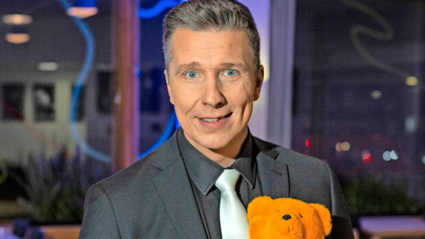 Janne Tulkki avoliittoon tv:stä tutun kaunottaren kanssa – katso kuva viehättävästä Annasta! ”Joulu yhteisessä kodissa” Janne Tulkki elää avoliitossa.