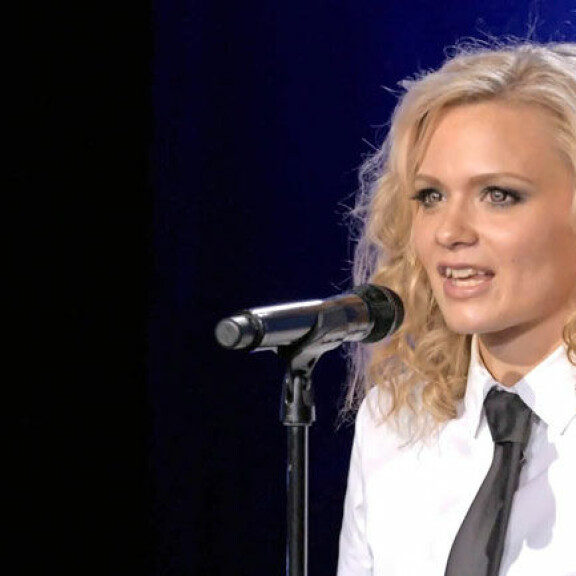 Janne elää parisuhteessa Talent-ohjelmastakin tutun Anna Orkolan kanssa. Janne elää parisuhteessa Talent-ohjelmastakin tutun Anna Orkolan kanssa.
