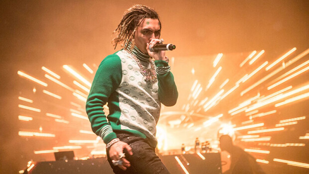 Amerikkalaisräppärin Helsingin-keikka peruttiin viime hetkellä – syynä pidätys Tanskassa: lähetti live-videon poliisiautosta ja näytti keskisormea virkavallalle! Katso video! lil pump