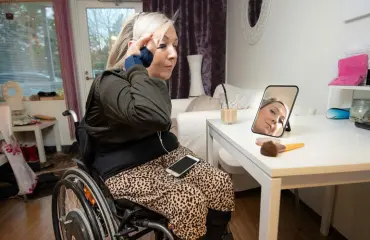 Vakavasti loukkaantunut Johanna ajautui huumehelvettiin – ”Meinasin kuolla useita kertoja”