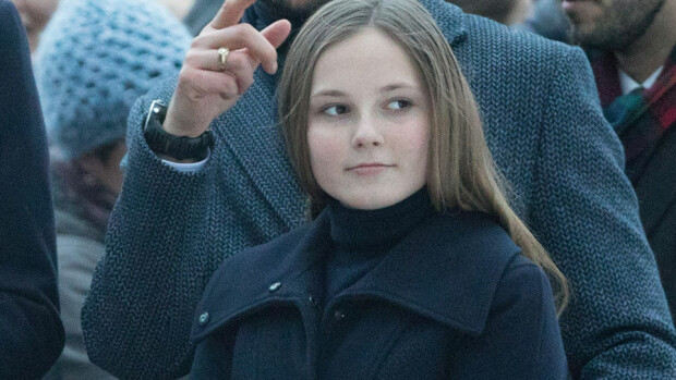 Norjan prinsessa Ingrid Alexandra, 14, tekee pitkää työpäivää – tuuraa vakavasti sairasta äitiään Norjan prinsessa Ingrid Alexandra