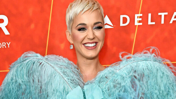 Katy Perry sysäsi Beyoncén valtaistuimelta – nostaa lähes miljoona euroa joka keikasta! Katy Perry