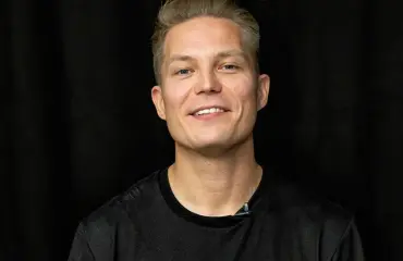 Nyt lähtivät viimeiset rippeet Cheekistä: vaihtoi nimensä Instagramissa - fanit: "Sinne se meni virallisesti"