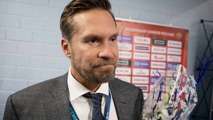 Legenda räjähti nauramaan! Näin NHL-veteraani Kimmo Timonen viettää eläkepäiviään: 'Kirjaudun hotelliin ja otan pari kaljaa - miltäs sellainen kuulostaa!?' Kimmo Timonen nauttii eläkepäivistään.