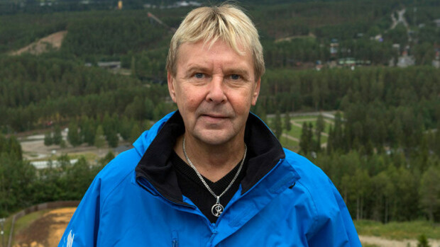Matti Nykänen rellesti Kanarialla diabeteksesta huolimatta – ”Nautti useita oluita ennen keikkaa!” Matti Nykänen rellesti Kanarialla.