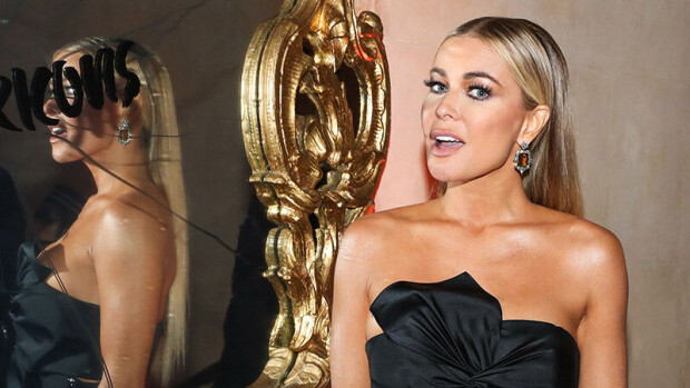 Tiedätkö, mistä leffasta on kyse? Carmen Electra julkaisi legendaarisen alastonkuvan – häpy peitettiin pepperonipizzalla! carmen electra