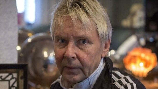 Mitä ihmettä jyväskyläisessä ravintolassa oikein tapahtui? Silminnäkijä väittää: Matti Nykänen raivostui ja kävi rinnuksiin kiinni! Matti Nykänen.