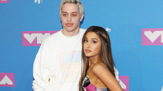 Sokkiero! Ariana Grande ja Pete Davidson purkivat kihlauksensa – ex-rakkaan kuolema suisti rakkauden raiteiltaan! Pete Davidson ja Ariana Grande
