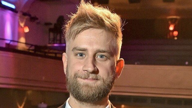 Janni Hussiin yhdistetty Joel Harkimo salaperäisenä suhde-elämästään: ”Ei tarvitse lähestyä, naiset!” Joel Harkimo.