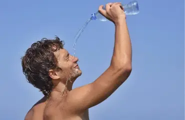 Ihmiset salakuljettavat vodkaa oopperaan - oopperatalo reagoi voimakkaalla keinolla!