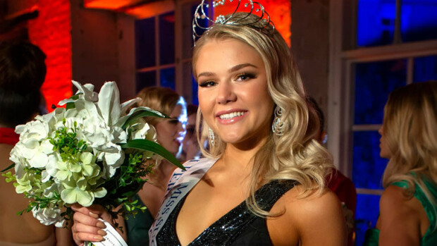 Perintöprinsessa Eevi Ihalainen juhli voittoaan aamun pikkutunneille: En halua olla mikään seinäruusu! Eevi Ihalainen