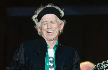 Rollarit-legenda Keith Richards pettyi asuntokaupoissa – ökykoti meni kaupaksi alehinnalla!