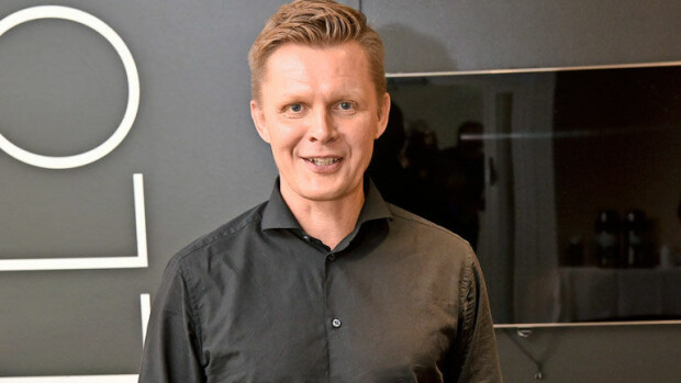 Urheilutoimittaja Mika Saukkosella salainen kirjaprojekti – ”Kyseessä on mielenkiintoinen nimi!” Mika Saukkonen kirjoittaa kirjaa.