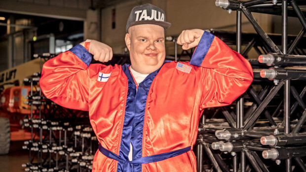 Touretten oireyhtymästä kärsivä Pekka Luodeslampi on tunnettu Tubettaja – ”Minua on kiusattu koko kouluaikani!” Pekka Luodeslampi on suosittu tubettaja.