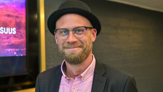 Dannyä esittävä Iikka Forss joutuu kohtaamaan kammonsa Olen suomalainen -leffassa – kuva! Iikka Forss esittää Dannyä.