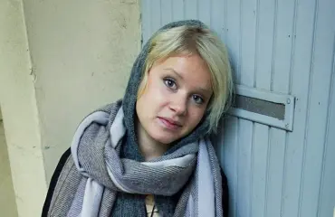Tänään televisiossa: Tämän Aku Louhimiehen elokuvan seksikohtaukset saivat Amanda Pilkkeen jättämään elokuva-alan!