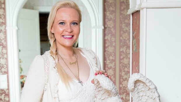 Ambulanssi hälytettiin Miss Suomi -kiertueelle - missikeisarinna järkyttyi: Olen sokissa! sunnevaknatola