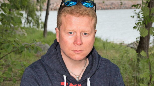Sampo Kaulanen sekoili humalassa – poliisi vei aseet: Tämä on normaali käytäntö! Sampo Kaulaselta vietiin aseet pois.