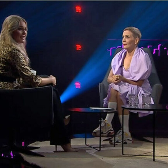 Sara Sieppi vieraili Enbuske, Veitola & Salminen -ohjelmassa viime viikon torstaina. Ruutukaappaus: MTV3 Sara Sieppi vieraili Enbuske, Veitola & Salminen -ohjelmassa viime viikon torstaina.