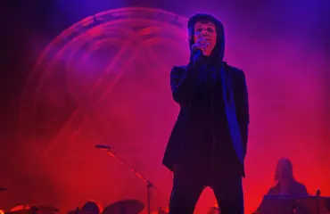 Ville Valo palaa keikkalavoille – HIM-supertähdestä tulee Agents-laulaja!