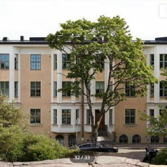 Ohhoh, kesähäitä suunnitelleet Martina Aitolehti ja Stefan Therman myyvät kotinsa! Yli 2,5 miljoonan euron hintapyyntö - katso kuvat! Martinan ja Stefanin koti myynnissä