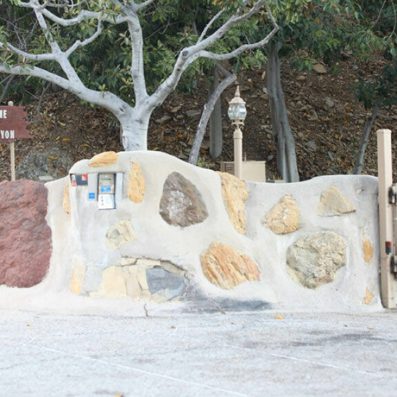 Paparazzi iski: Jennifer Garner vei päihderiippuvaisen ex-miehensä Ben Affleckin hoitoon - näin heikossa hapessa mies on! Katso paljon puhuvat kuvat! Affleck