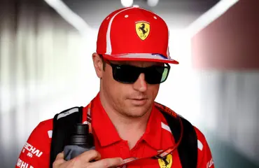 Näistä asioista Kimi Räikkösen tuoreessa kirjassa vaietaan ihmeellisesti: ensimmäinen avovaimo kokonaan pois pyyhitty - 10 vuoden avioliitto ja Jenni Dahlman kuitataan karusti!