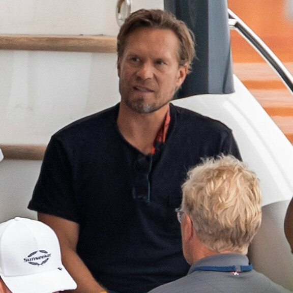 Kuopiolaislähtöinen NHL-legenda Kimmo Timonen toimi Teemun ryhmän isäntänä. Kuopiolaislähtöinen NHL-legenda Kimmo Timonen toimi Teemun ryhmän isäntänä.