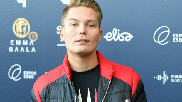 Tähän nousee kiinteistöbisnekseen siirtyneen Cheekin miljoonaprojekti: Seiska esittelee hulppeat ullakkokämpät - paljastavat kuvat! Cheek lähti mukaan miljoonabisnekseen.