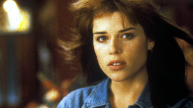 Scream-tähti Neve Campbell, 44, katosi julkisuudesta vuosiksi – tähdittää uutta Hollywood-jättileffaa: tältä hän näyttää nyt! Neve Campbell