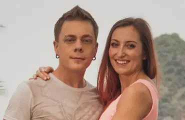 Tältä Temptation Islandissa kahden miehen kanssa seksiä harrastanut Minna näyttää tänä päivänä: Olemme edelleen yhdessä Sammyn kanssa!