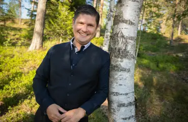 Veneilyä rakastava Leif Lindeman: ”Tuuletan aivojani järvellä!” 