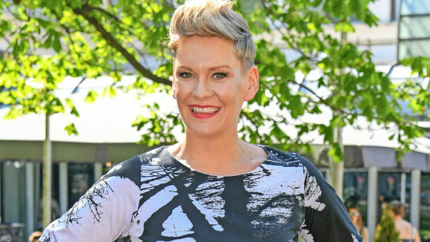Sinkkukesää viettävä Heidi Sohlberg: En mene koskaan Tinderiin! Heidi Sohlberg ei mene Tinderiin.