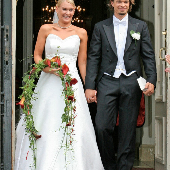 Heidi meni naimisiin Niklas-miehensä kanssa vuonna 2005. Heidi meni naimisiin Niklas-miehensä kanssa vuonna 2005.