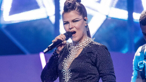 Saara Aalto saa toisen viisumahdollisuuden – tällä kappaleella tavoitellaan Second Chance -kilpailun voittoa! Saara Aalto