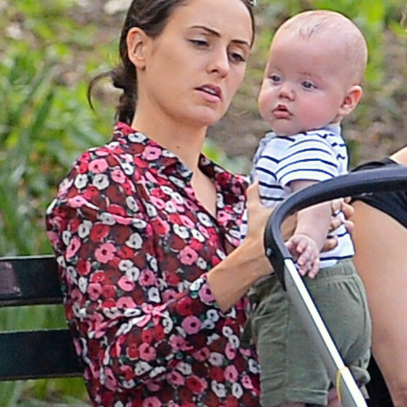 Käsittämätöntä! Mick Jaggerin lapsilla peräti 46 vuoden ikäero – kuopuksen äiti on 31-vuotias! Mick Jaggerin lapsi ja lapsen äiti.