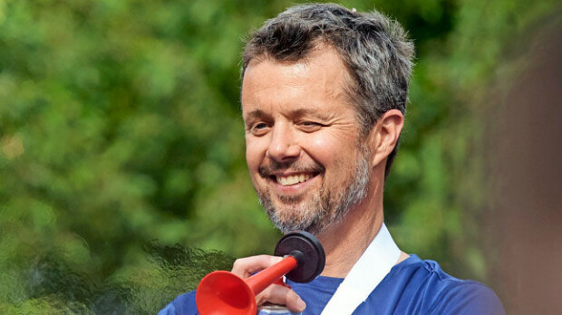 Frederik tikissä! Kuvat kuninkaallisten urheilusuorituksesta