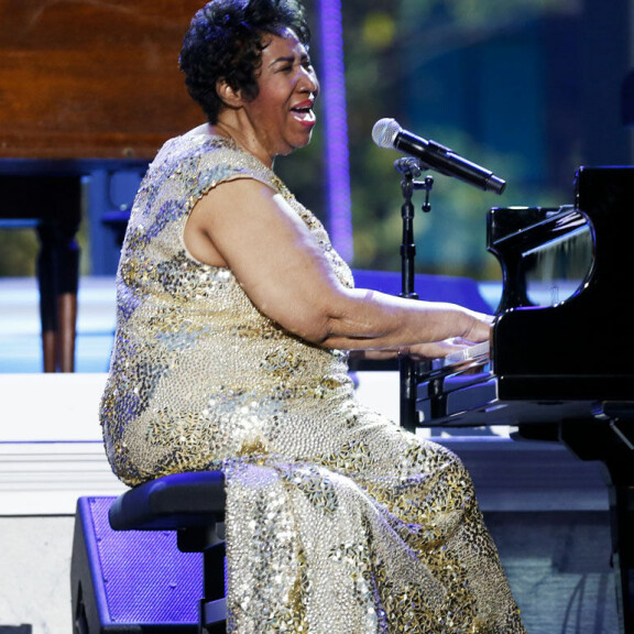 Aretha Franklin kuolemansairas - saattohoidossa kotonaan: 'Uskomme, että hän selviää tästä' Aretha Franklin