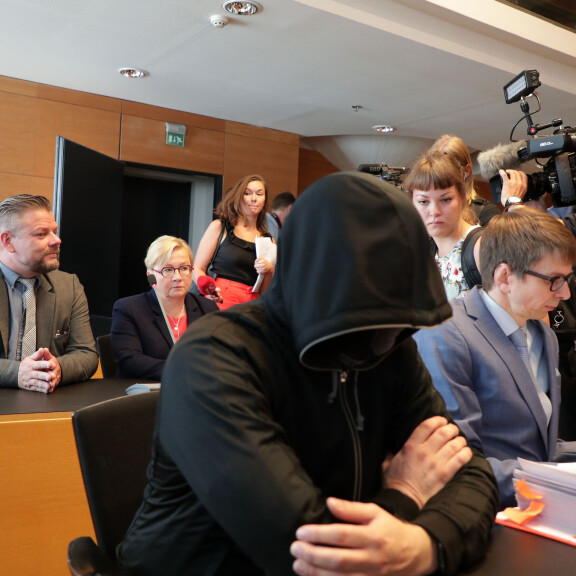 Jari Sillanpään miesystävää Siim Bahmatsovia syytetään metamfetamiinin välittämisestä Sillanpäälle! Sillanpaa