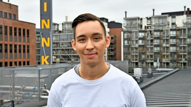 Suomalainen YouTube-tähti naimisiin, ei avioehtoa – suhde alkoi, kun morsian oli 16-vuotias! lakko