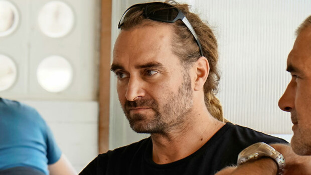 Mitä draamaa! Suomalaissankari Mikko Paasi hälytettiin Thaimaan luoliin kesken intiimin hetken – ”Jäi hääpäivän viettäminen kesken!” Mikko Paasi on osakkaana sukelluskoulussa.