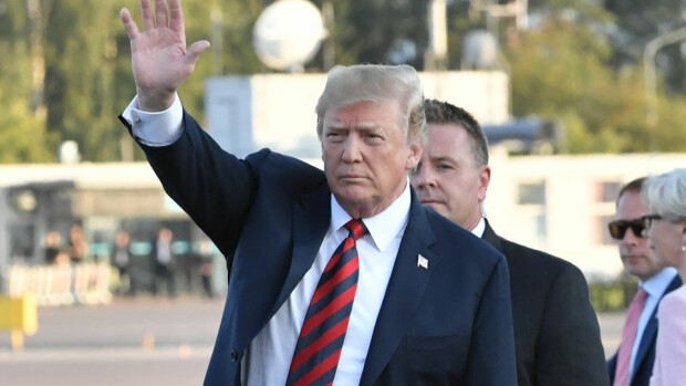 Tällaisen kuvan Suomesta Donald Trump jakoi kymmenille miljoonille someseuraajilleen: pääosassa huoltoasema - katso kuva! Donald Trump