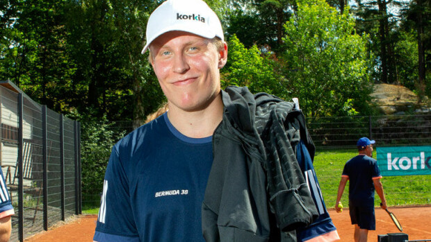 Naapurit innoissaan! Patrik Laine osti 1,5 miljoonan euron lemmenpesän Tampereelta - kuvat huikeasta kattohuoneistosta! Patrik Laine osti Tampereelta hulppean asunnon.