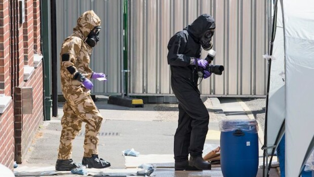 Mauttomuuden huippu: vodka sai nimensä venäläisen hermomyrkyn mukaan! Novichok-hermomyrkky on aiheuttanut yhden kuoleman.