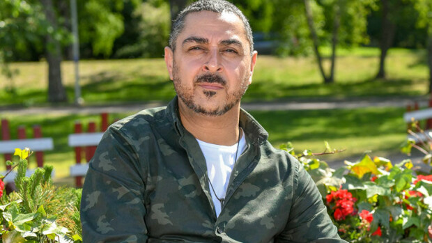Arman Alizad kohtasi Ihmis-Ken Rodrigo Alvesin uudessa ohjelmassaan: ”Seisoin vieressä, kun Rodrigolta poistettiin neljä kylkiluuta!” Arman Alizad avautii itsekritiikistä.