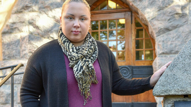Henna Kalinainen avautui lihavuuskommenteista blogissaan: ”Olen katsonut peiliin ja tiedostan asian!” - katso Hennan ruokapäiväkirja! Henna Kalinainen