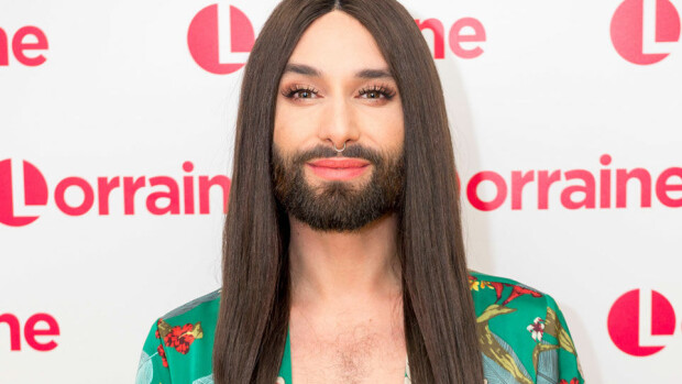 Kääk, mikä muodonmuutos! Tunnistaisitko neljän vuoden takaista viisuvoittajaa Conchita Wurstia näistä kuvista? Katso! Conchita Wurst