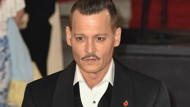 Oho, mitä tapahtui Johnny Deppille?! Uudet kuvat järkyttävät faneja: ”Onko hän sairas?” – kuvat! Johnny Depp